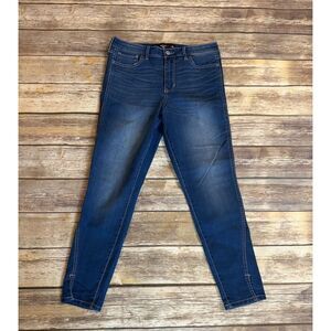 Hollister Crop High-Rise Jeans Size 11 Regular